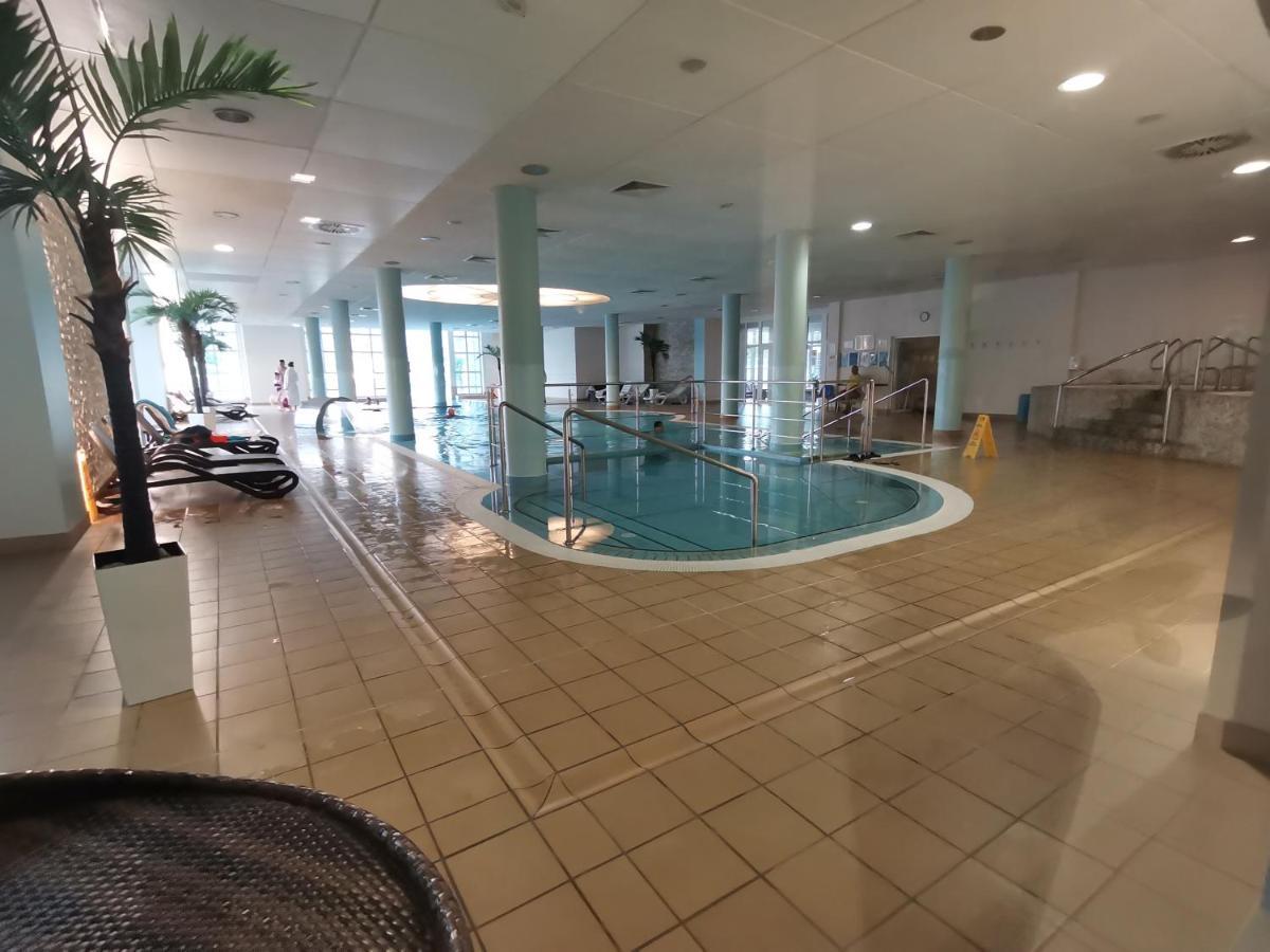 Apartament Promenada Park 코워브제크 외부 사진